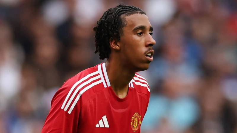 Cầu Thủ Đầu Quân Cho Manchester United - Kỳ Vọng Hồi Sinh Quỷ Đỏ 3 Leny Yoro (Lille)